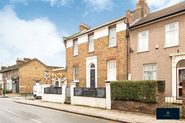 Thumbnail Detached house to rent in Water Lane, London
