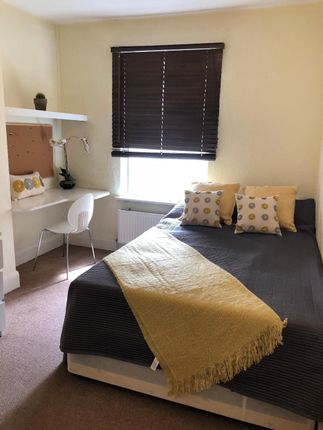 Shared accommodation to rent in Marle Hill Parade, Cheltenham, Gloucestershire