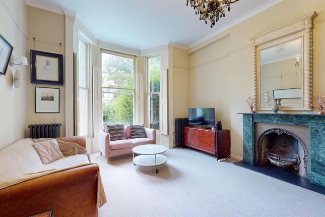 Flat 1, 32 Elsham Road, London photo 2