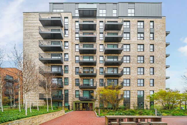 Flat for sale in Greenleaf Walk, Southall