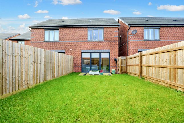 Semi-detached house for sale in Heartwood Close, Nottingham