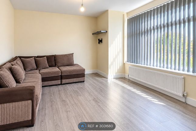 B Whitchurch Lane, Edgware photo 3