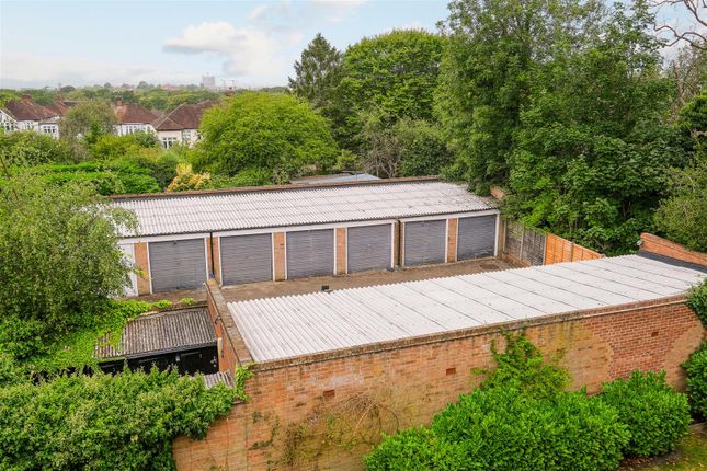 18 Montalt House photo 3
