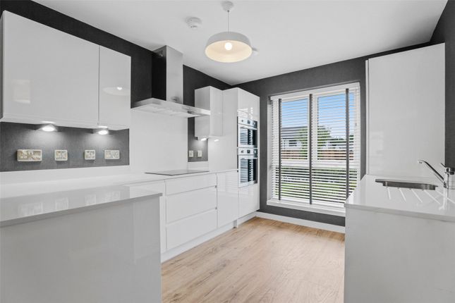22, Elm Drive, Perth and Kinross photo 2