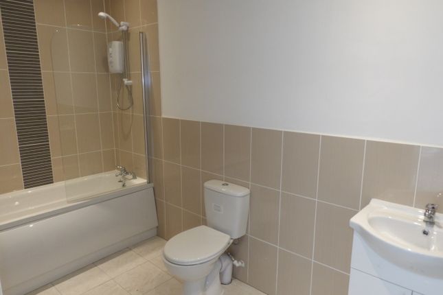 19, Mansfield photo 2