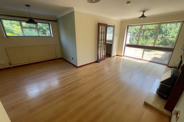 Property to rent in Arlington Court, Stourbridge