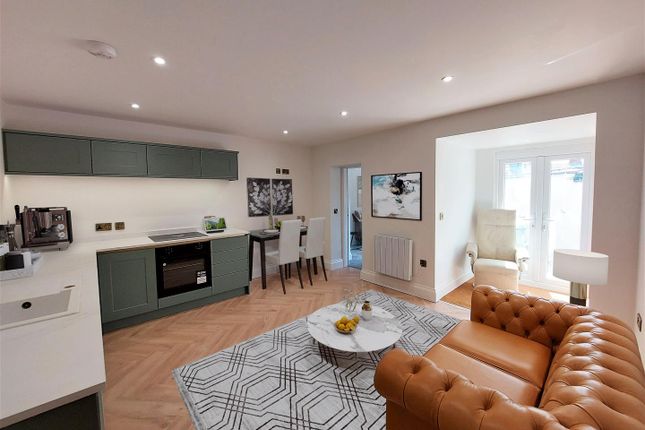 Thumbnail Flat for sale in Blenheim Terrace, Scarborough