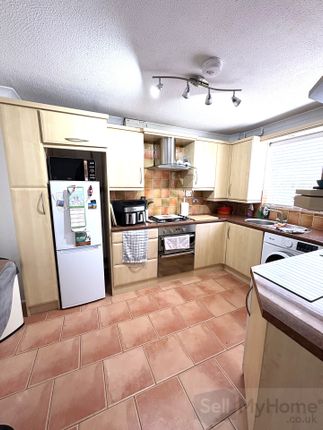 48 Rowan Drive, Chepstow photo 4