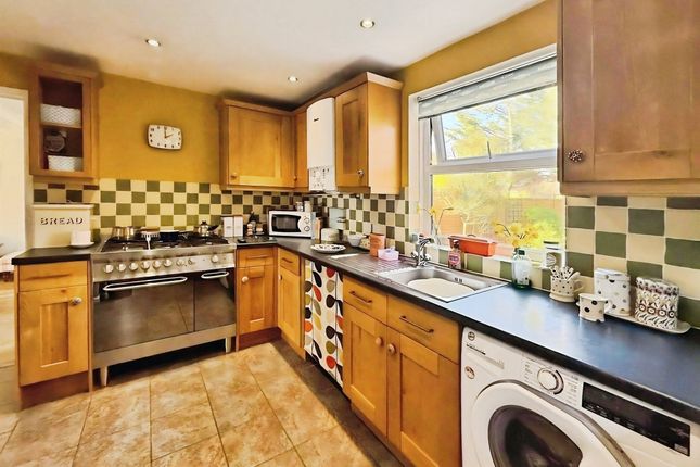 31, Bridge Street, Fordingbridge photo 2