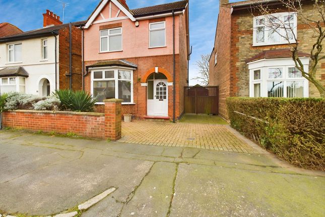 Thumbnail Detached house to rent in Fairfield Road, Peterborough