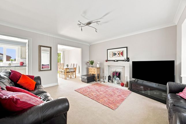 57 Goodshaw Avenue North, Rossendale photo 2