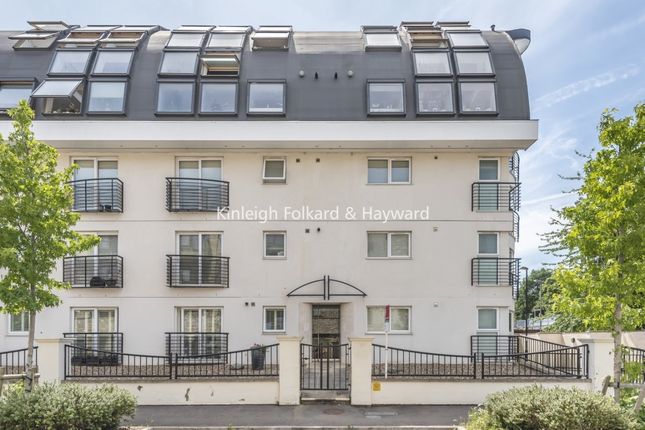 2-bed flat on Flat 11 Beckenham Park Heights,, Melfield Gardens, London, £350,000