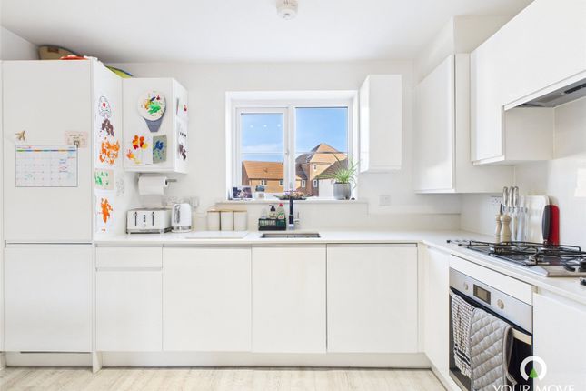 Flat 2, 6, Pictor Drive, Kent photo 3