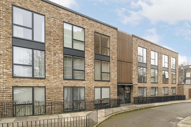 Thumbnail Flat for sale in Willingham Terrace, London