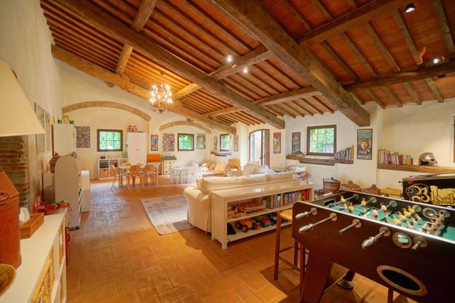 Ch&acirc;teau for sale in Località Polgeto, Umbertide, Perugia, Umbria, Italy