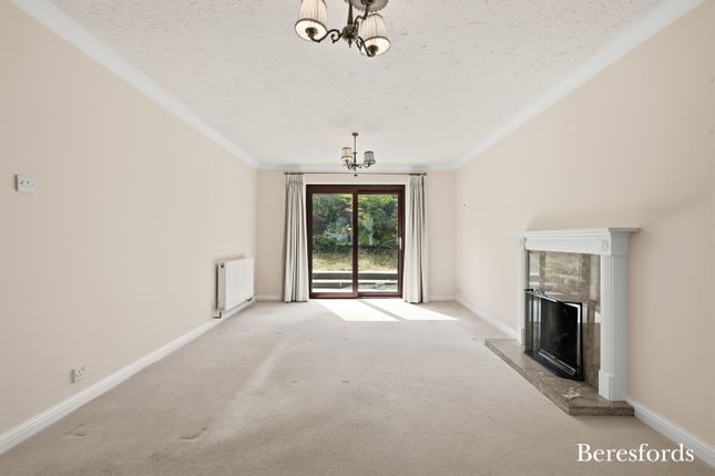 11, Devereux Way, Essex photo 4