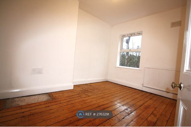 Woodland Road, Burnage, Manchester photo 5