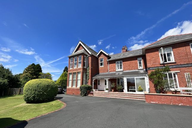 Flat for sale in Chapel Road, Abergavenny