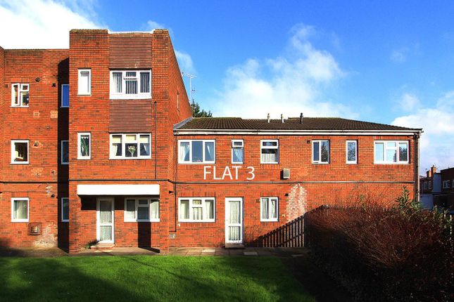 Thumbnail Flat to rent in Star Street, Bradmore, Wolverhampton