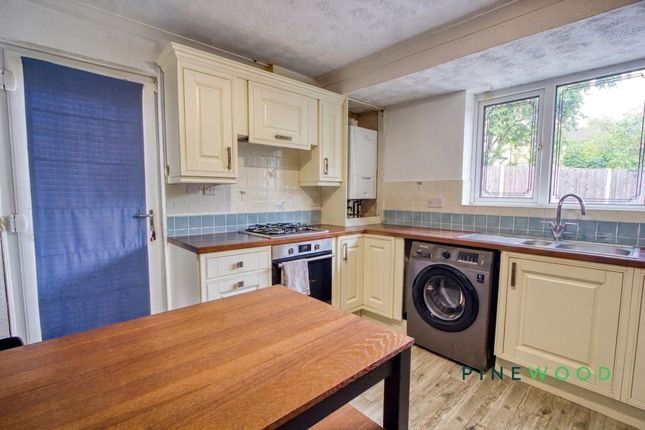 20 South Close, Dronfield photo 4