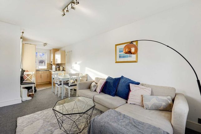 Flat for sale in Haslemere Avenue, London