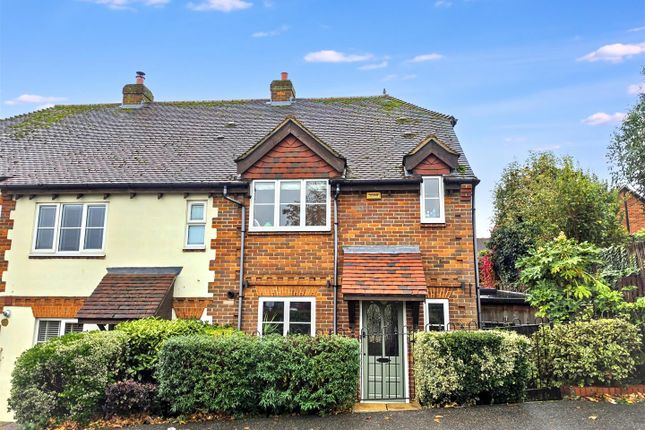 3-bed terraced on Bakers Orchard, High Wycombe, £550,000