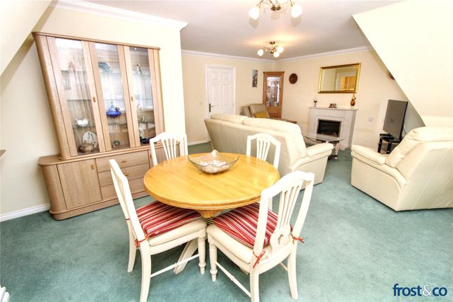 31 Churchill Lodge, 234, Sandbanks Road, Poole photo 3