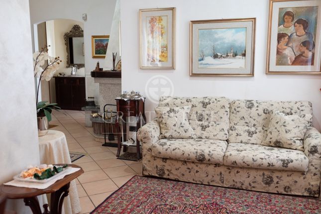 Villa for sale in Pecetto di Valenza, Alessandria, Piedmont