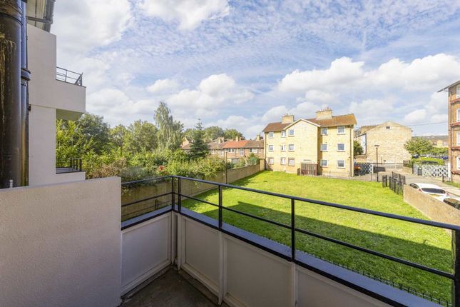 Thumbnail Flat for sale in Cecilia Road, London
