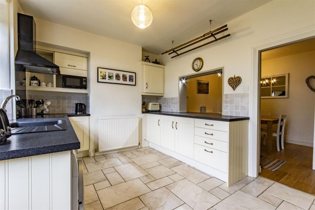 Columbine Cottage, Quarry Lane, Chesterfield photo 3