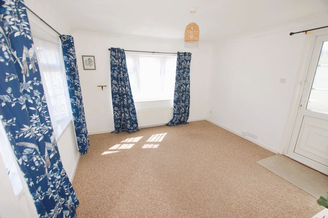 21 Prince of Wales Residential Park, Burmarsh Road, Hythe photo 4