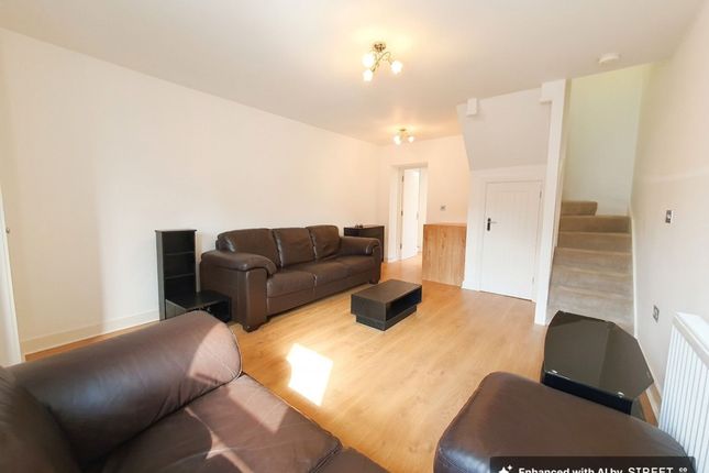 9a Higham Road, Chesham photo 3