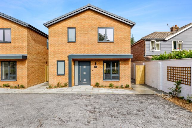 Thumbnail Detached house for sale in Ref: Sb - Povey Cross Road, Hookwood