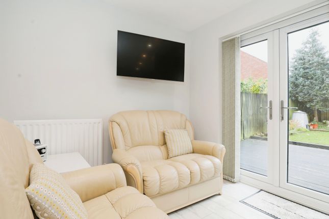 Detached house for sale in Snowdrop Close, Bedworth, Warwickshire