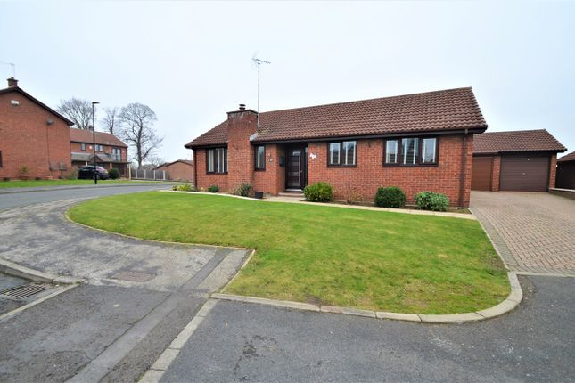 3 bed bungalow for sale in Apostle Close, Doncaster DN4
