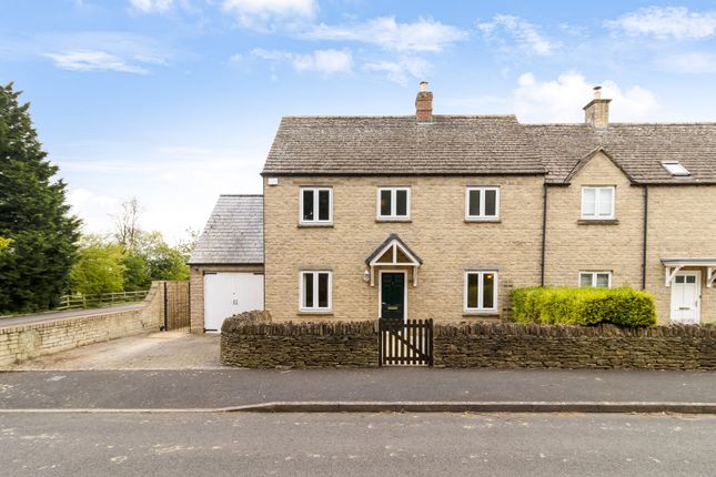 Thumbnail Semi-detached house for sale in Saxon Way, Fairford, Gloucestershire
