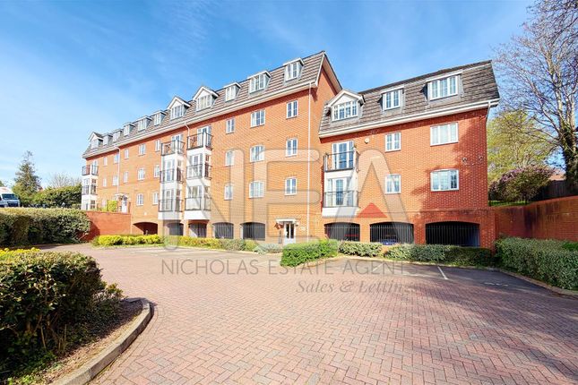 2 bed property for rent in Henley Road, Caversham, Reading RG4