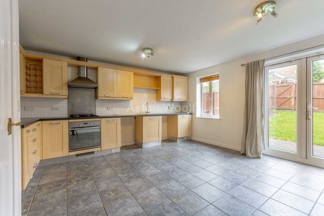29, Mardling Avenue, Nottingham photo 3