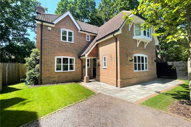 5 bed detached house for sale in Broome Close, Yateley, Hampshire GU46