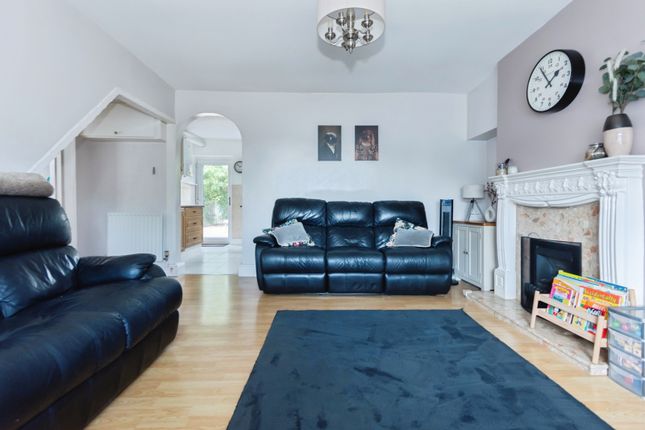24, Chells Grove, West Midlands photo 4