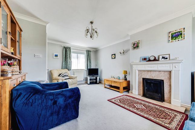 15, Orchard Rise, Burford photo 4