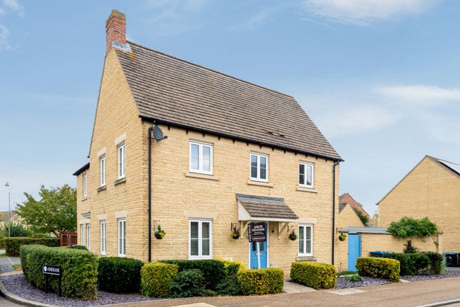 Thumbnail Semi-detached house for sale in Elmhurst Way, Carterton, Oxfordshire