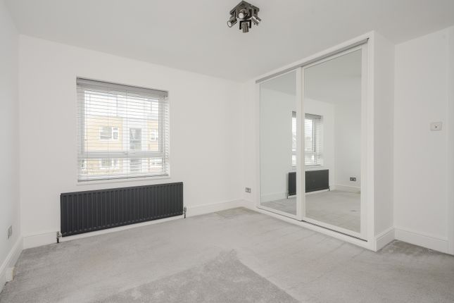 Flat 9, Daytone House, 1A, Crescent Road, Wimbledon photo 4