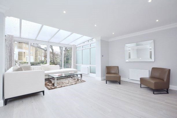 Thumbnail End terrace house to rent in Harley Road, Swiss Cottage, London