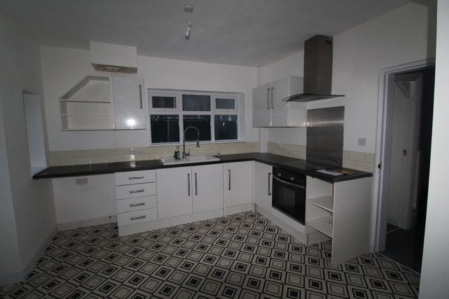 163 Ellerburn Avenue, Hull photo 4
