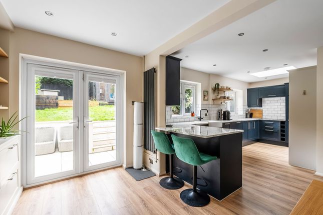 5 Clarendon Way, Tunbridge Wells photo 2