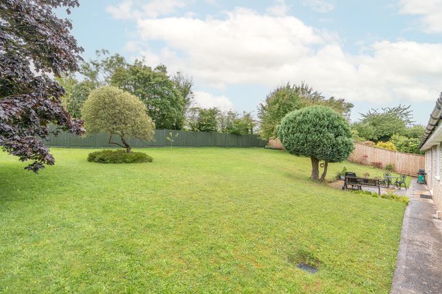 Bungalow for sale in St Georges Hill, Easton In Gordano, Bristol