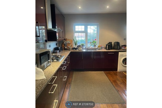 Stanway Gardens, Edgware photo 2