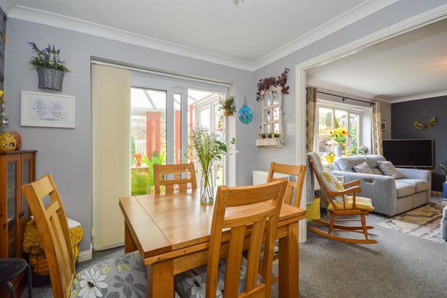 8, Western Gales Way, Normanton photo 4