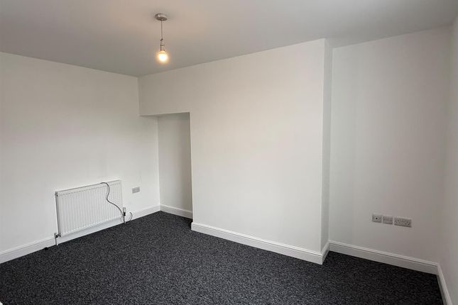 Flat 3, Lion House, 61 Redbourne Street, Hull photo 5
